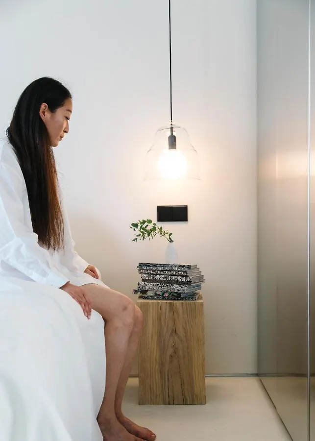 아파트 Home2Book Design Studio In Santa Cruz Center 스페인